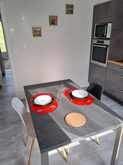 Agreable T2 Classe 3 Etoiles, Refait A Neuf, Dans Quartier Calme Rodez Buitenkant foto